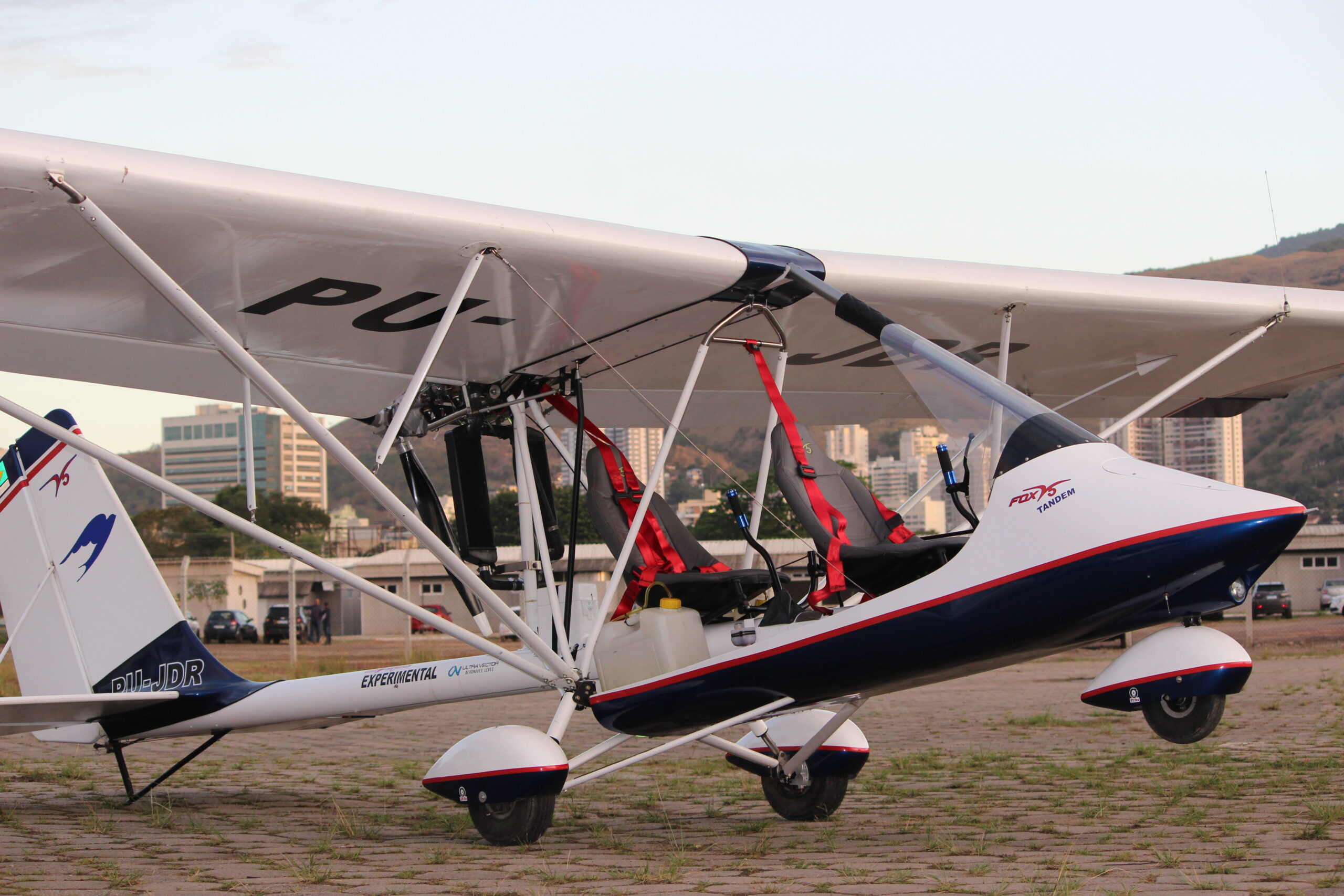 (VENDIDO) STARFOX FOX V5 TANDEM 2016